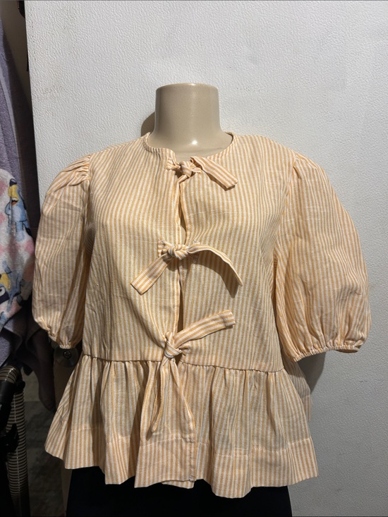 SHEIN Tops - SHEIN Yellow Striped Tie-Front Puff Sleeve Blouse